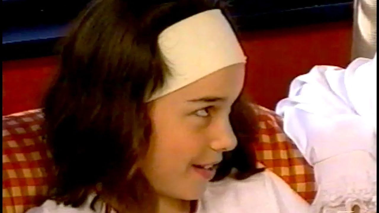 NADIA DE SANTIAGO en Club Disney