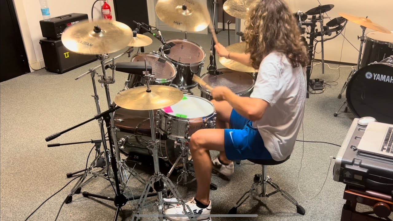 Van Halen - Unchained (Drum Cover)