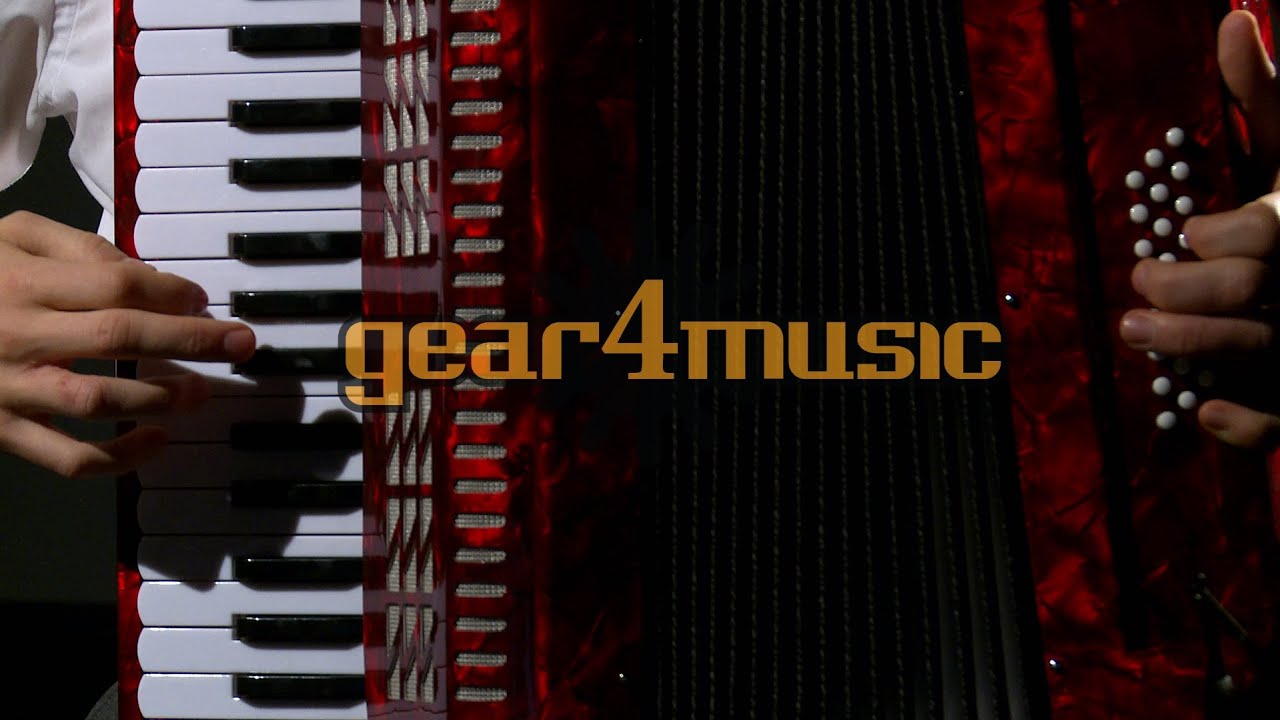 Accordion by Gear4music (Performance)