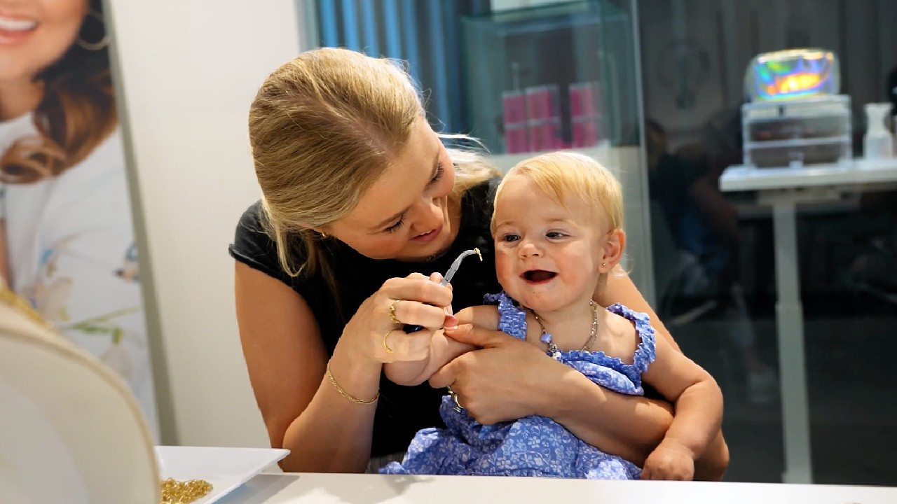 Visiting Mom at Work! DELLA VLOGS