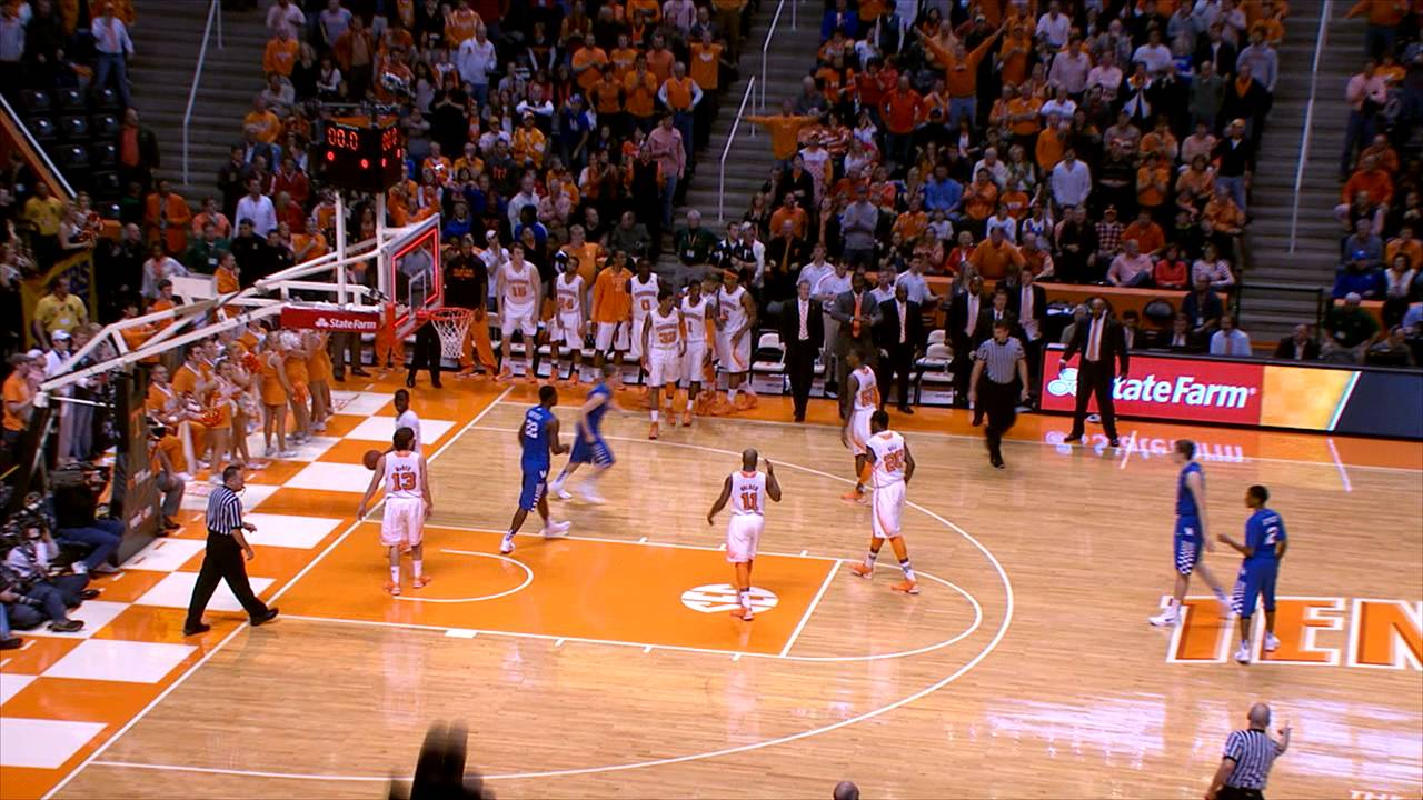 Tennessee Basketball v Kentucky Highlights