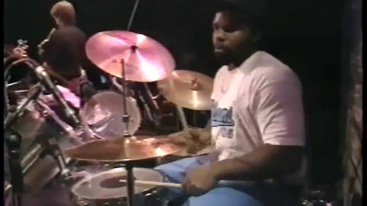 Eddie King-Live Caf&eacute; Campus_x264