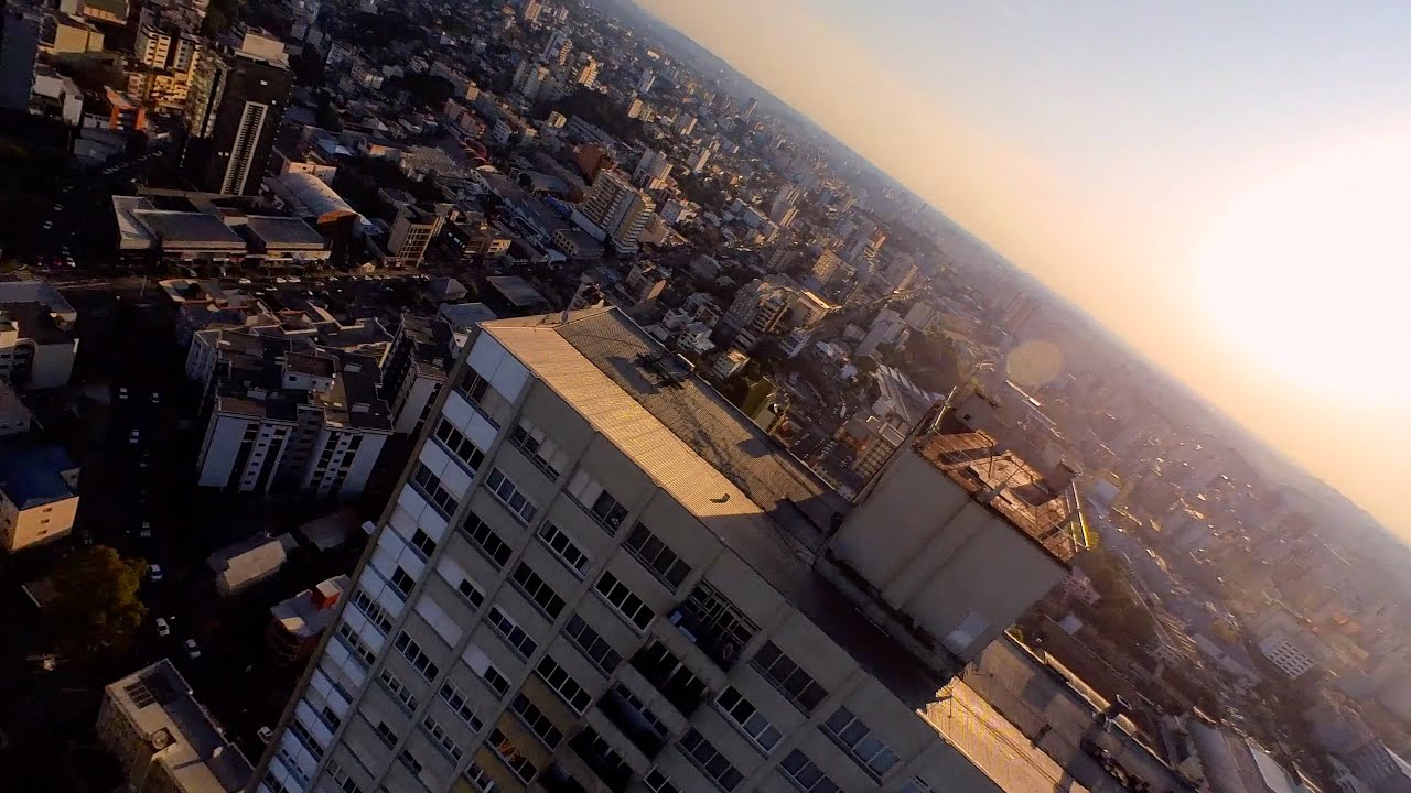 Edifício Parque do Sol - Caxias do Sul - Mergulhos no edifício mais alto do estado do ao por do sol.
