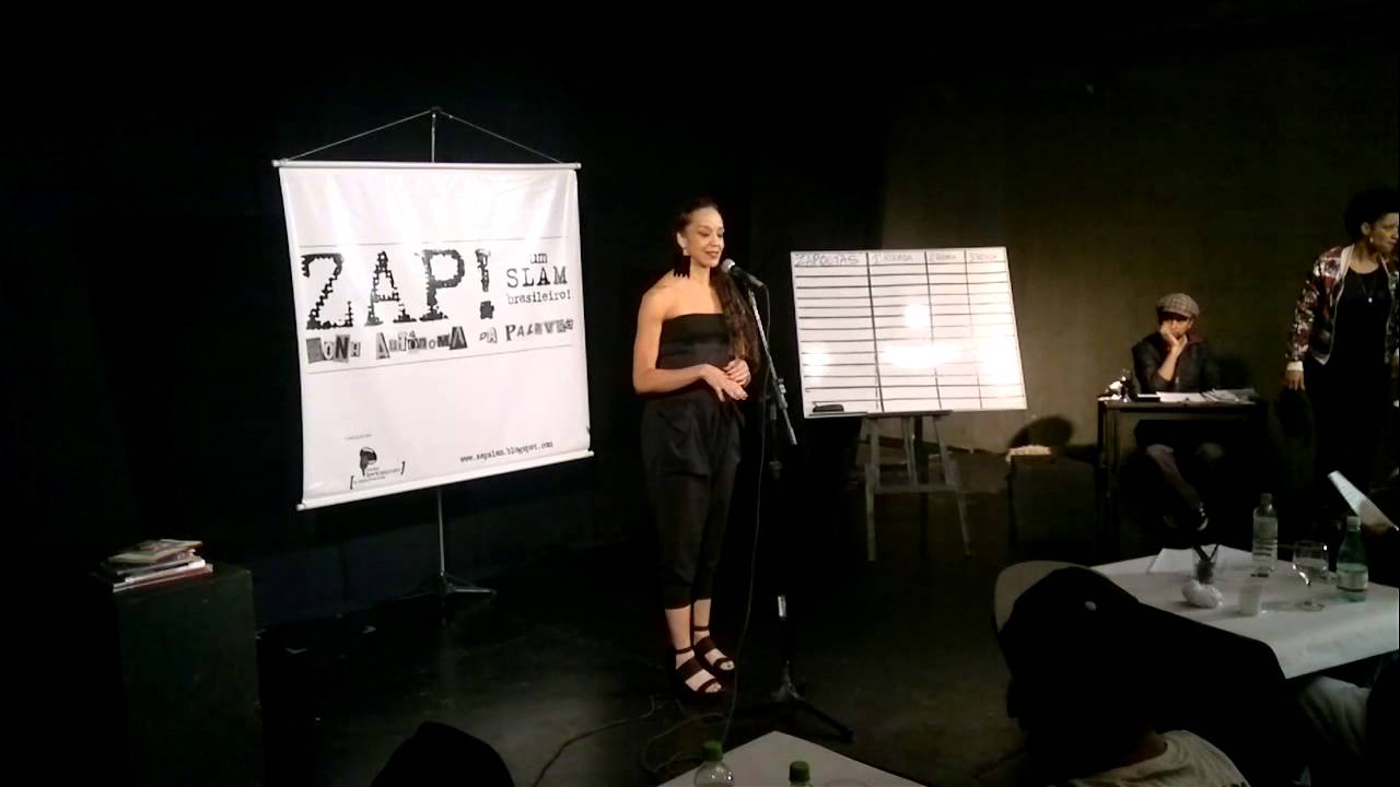 Roberta Estrela D'Alva - ZAP! - outubro/2013 - calibragem