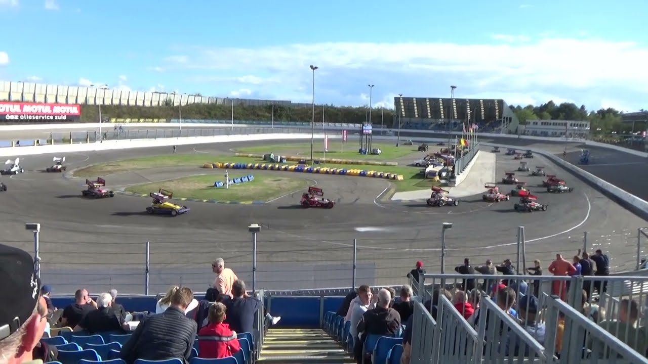 2022 09 25 Venray F2 heat 3  #152 Chris Hendriks