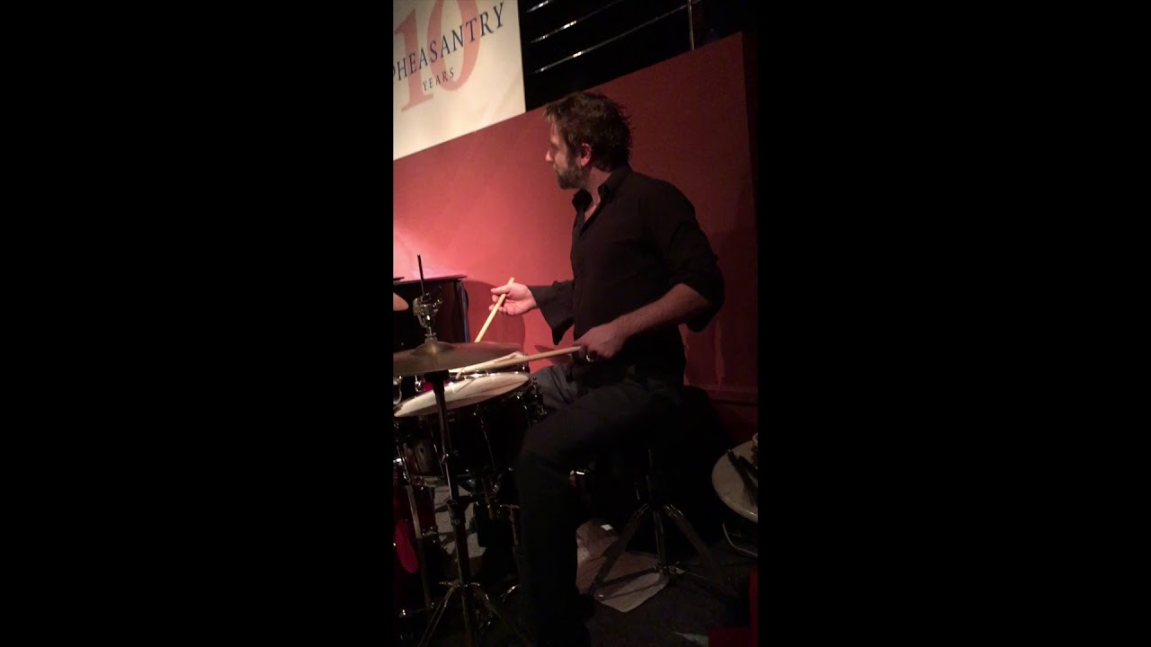 Dom and the Ikos - Gotta Blow