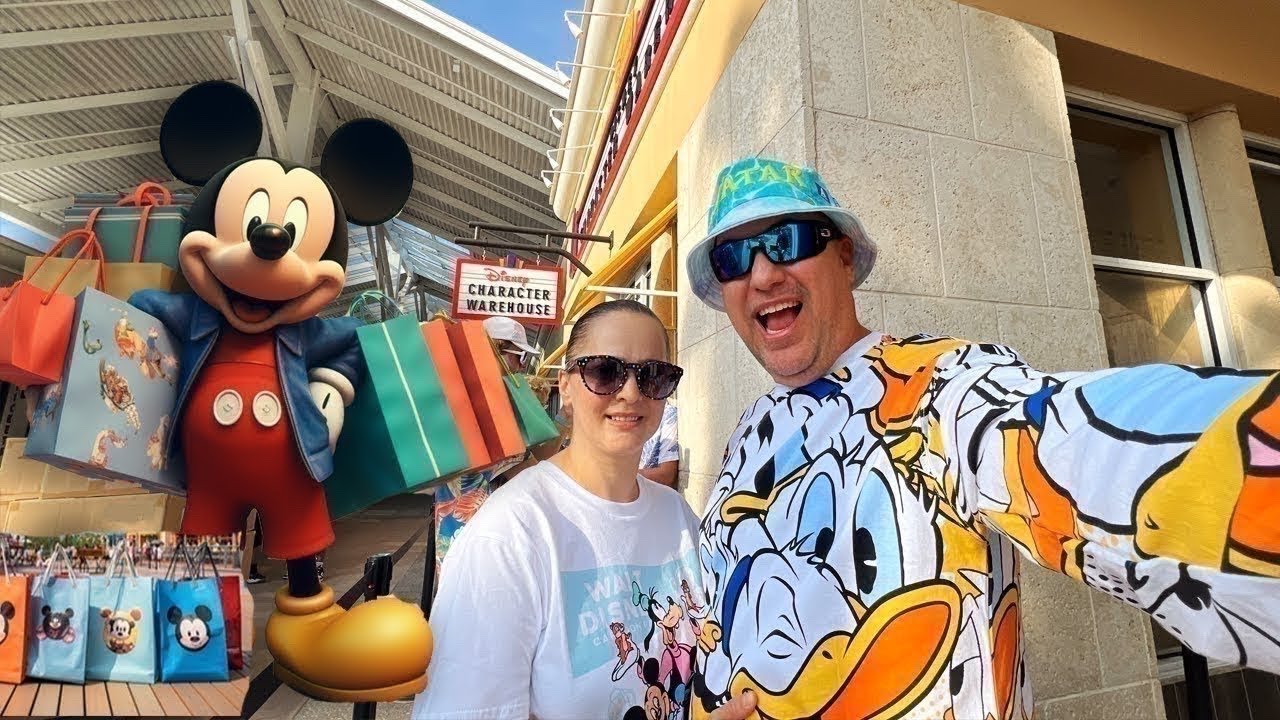 Live From Disney Character Warehouse & Simply Southern!