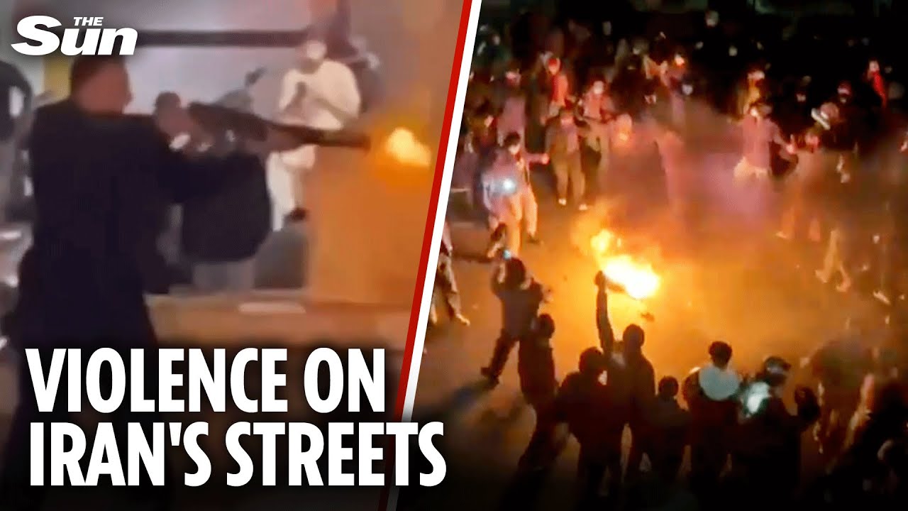 Trump &lsquo;briefed on Iran strike options&rsquo; as hundreds feared dead in bloody crackdown