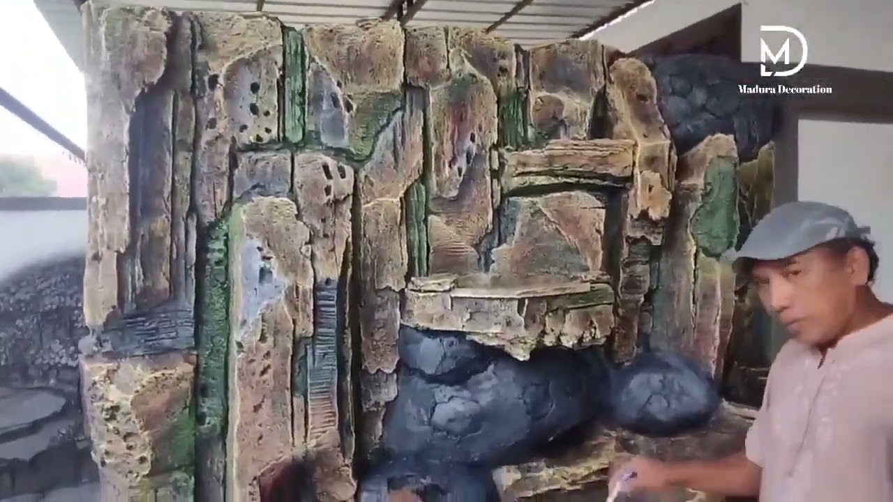 proses pembuatan relief tebing dan  taman air terjun