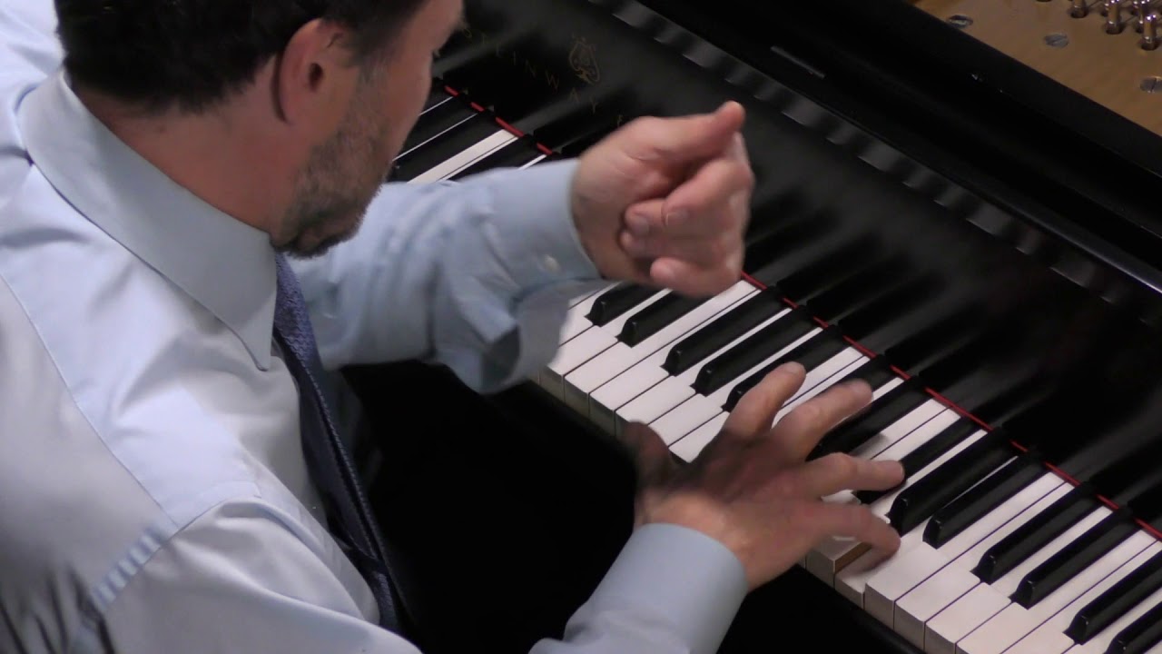 Claude Debussy: Reflets dans l'Eau (from Images, Book 1)  - Frederick Moyer, Pianist