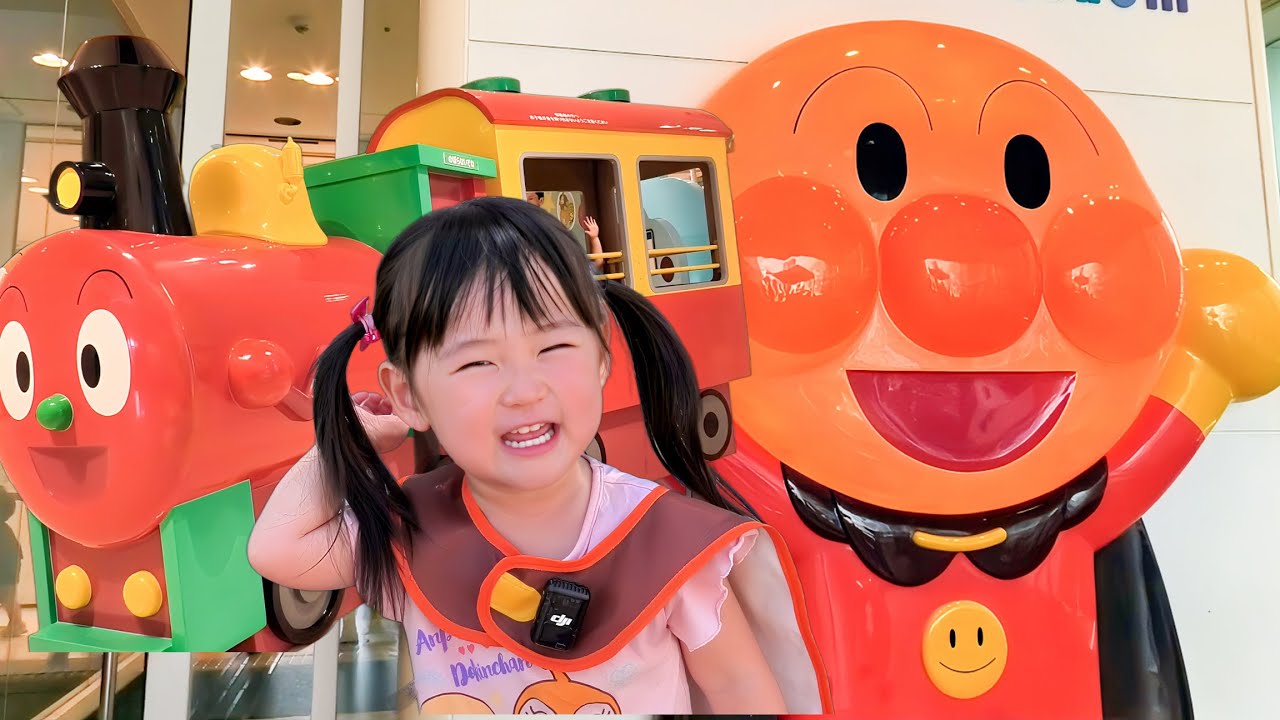 神戸アンパンマンミュージアム1｜大きなアンパンマンがお出迎え！しょくぱんまんのグリーティングに間に合わず涙💦アンパンマンの世界を探検！