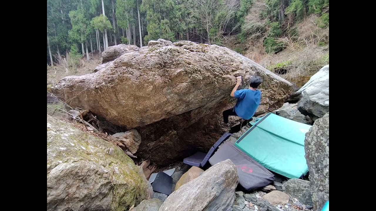 ケイブの岩　ルーフ面