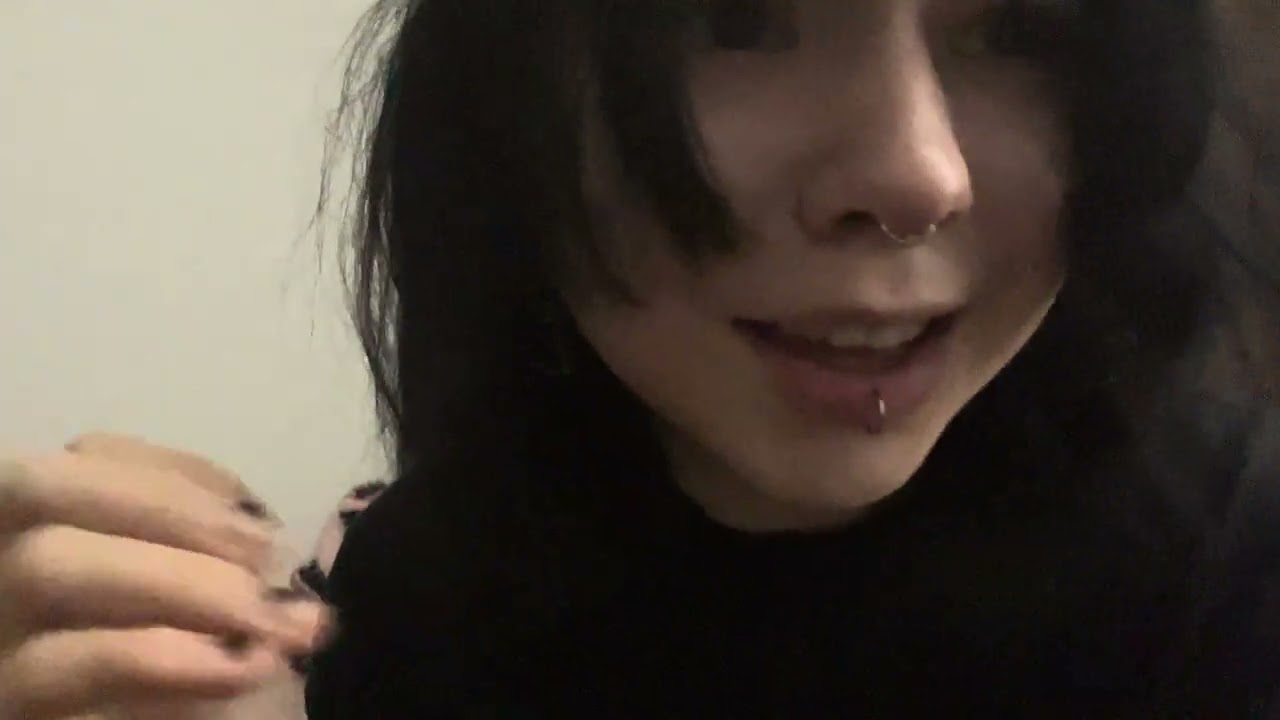 asmr болтаю и делаю тебе новогодний макияж
