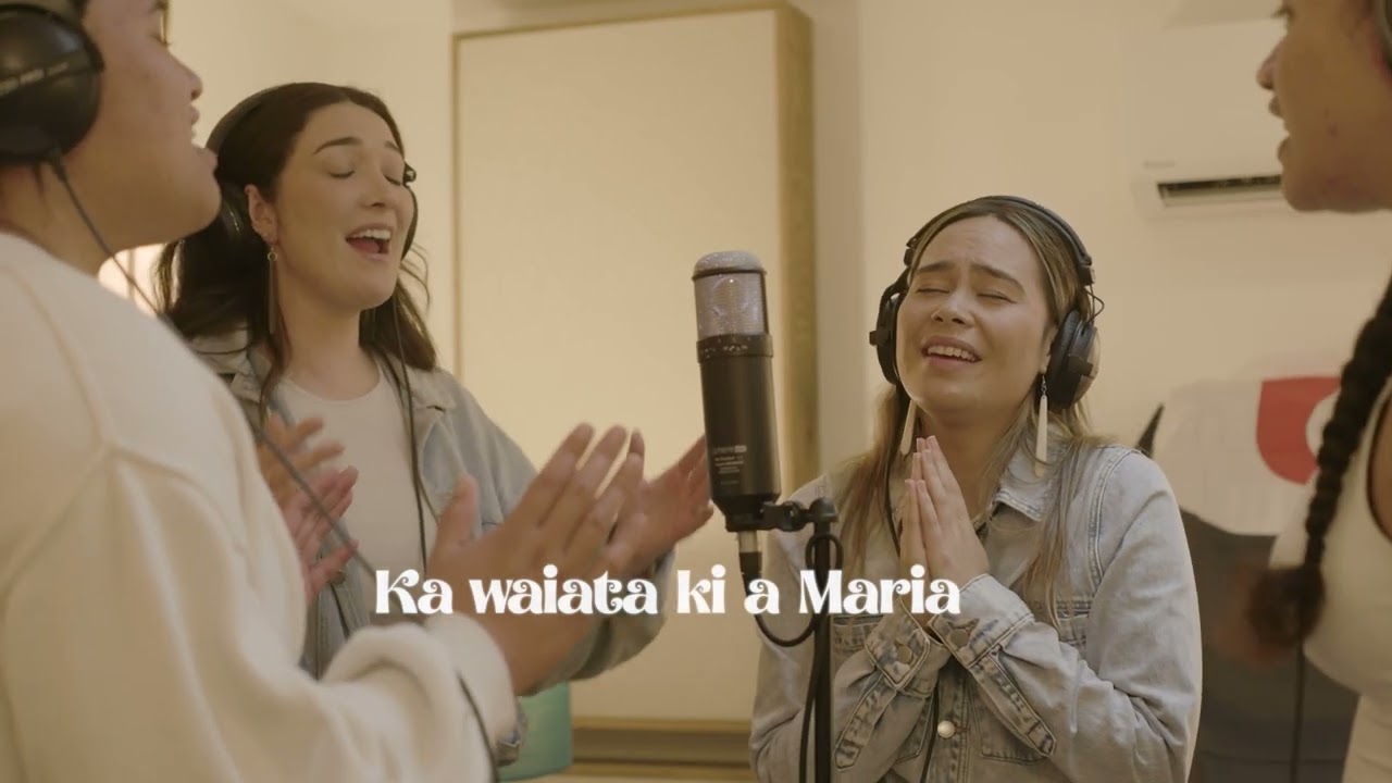 Ka Waiata Ki a Maria - Rīhari Puanaki