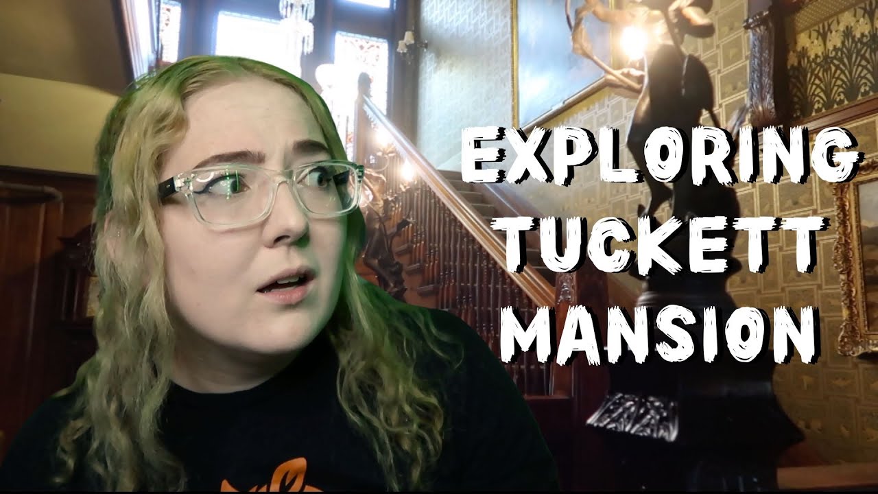 Exploring a Real HAUNTED Mansion in Hamilton, ON...