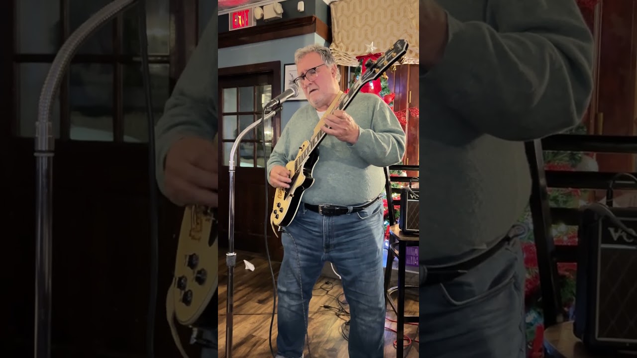 Love Her With a Feeling - Nick Caraccio & Joe Caravella Jr. at the Austin Ale House - Kew Gardens