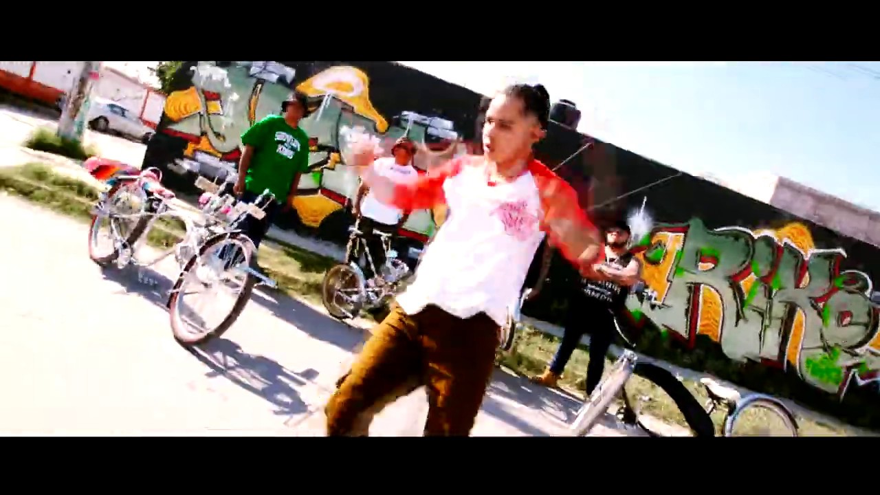 Esc&aacute;ndalo.- W Kr&oacute;nico / Performance by Soul Funk Bboy Rickis