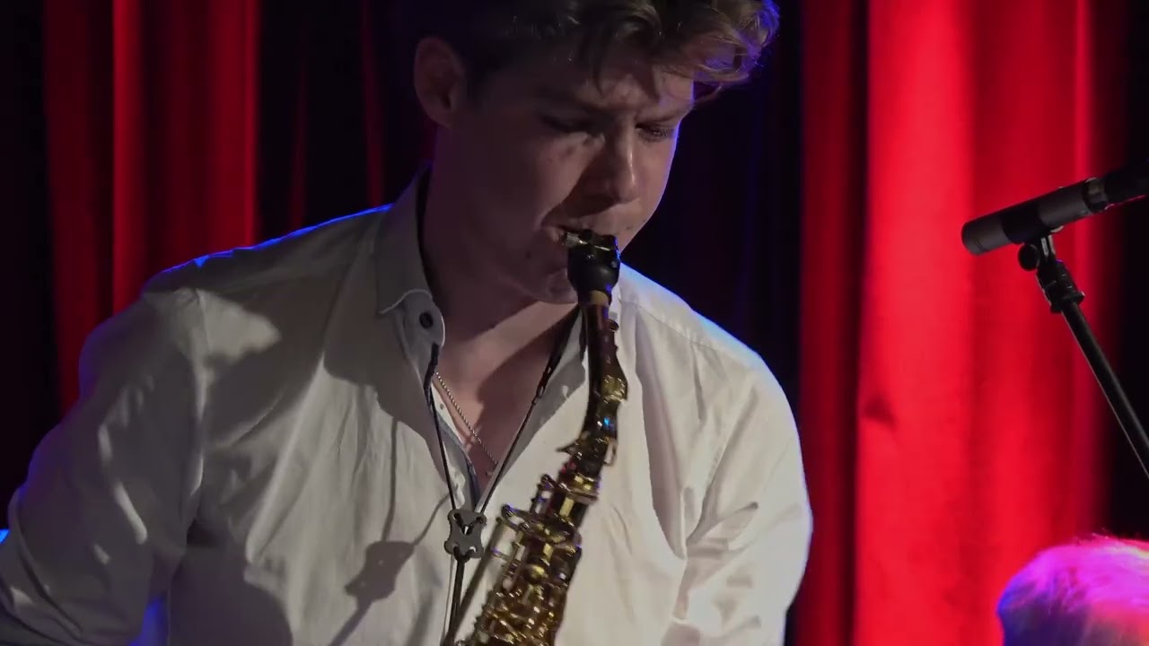 Mornin (A.Jarreau, D. Foster & J. Graydon / J. Knautz) Big Band der Westfälischen Schule für Musik