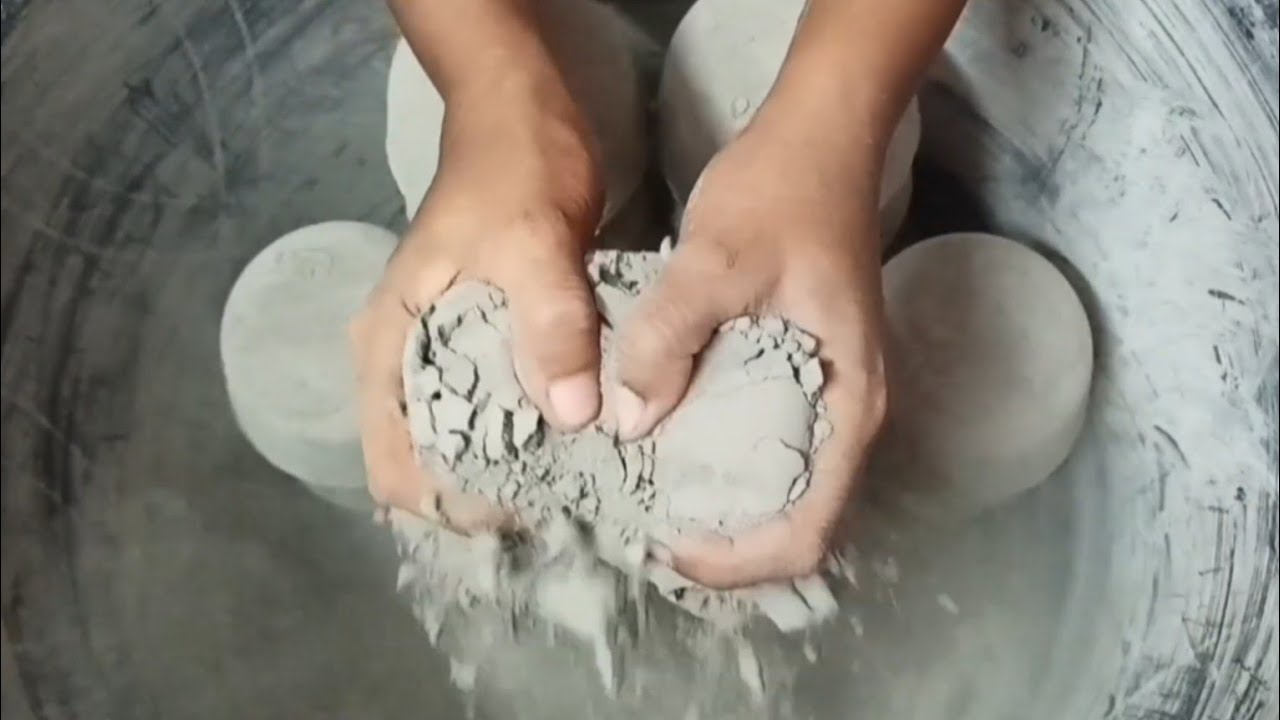 Soft Dusty🌪️Fresh Cement Dry Smashing & Powder Play ASMR (ov)