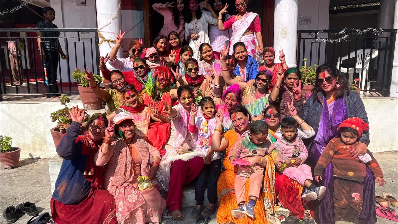 Holi 🫟🫟🫟🫟 special day @karishmakidunit2s