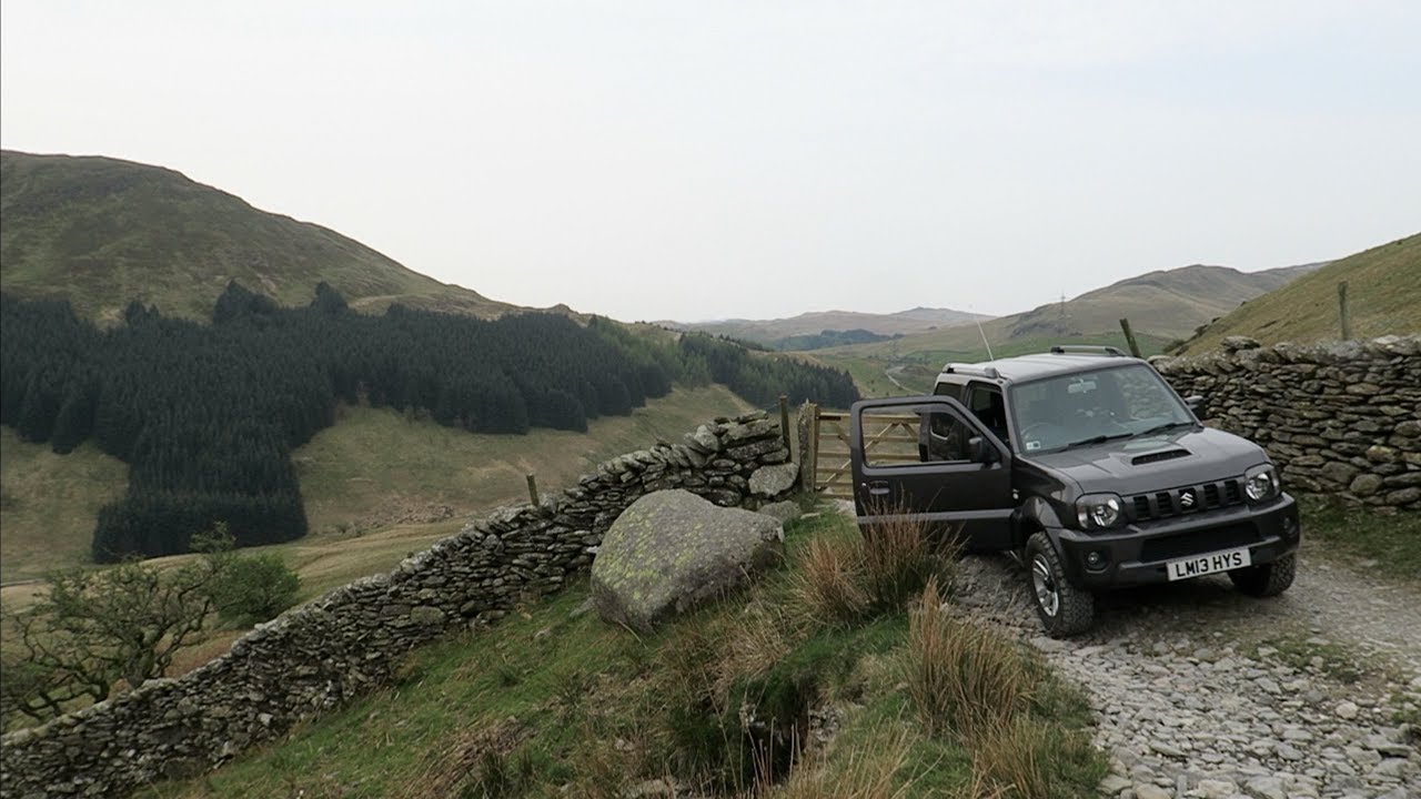 Lakes Jimny - Breasthigh Road in Jimnys
