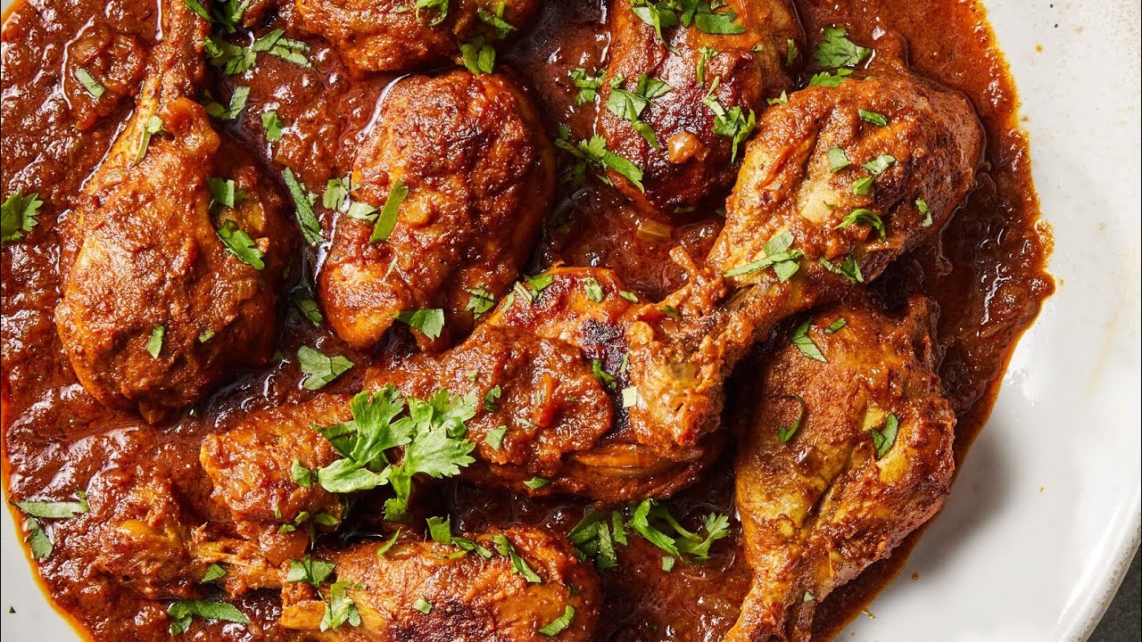 SOFT MASALA CHICKEN // TASTY // RED CHILLIES RECIPE 