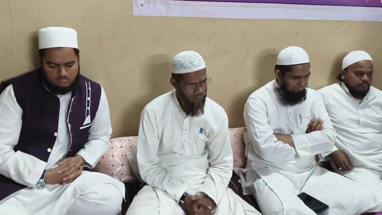 مدرسہ اطہرالعلوم محوی نگرکا سالانہ تقسیم انعامات کا پروگرام الحمدللہ کامیابی سے ہمکنارہوا Malegaon