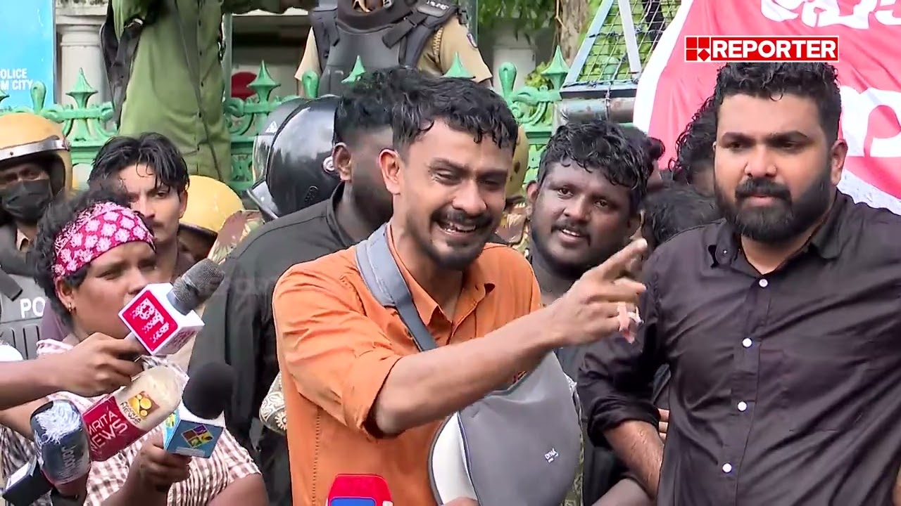 'SFIകാരനെ തല്ലാന്&zwj; നട്ടെല്ലില്ലാത്ത KSUകാരോട്, ഞങ്ങളെ തല്ലാന്&zwj; നിങ്ങൾ പൊലീസിന് ക്വട്ടേഷന്&zwj; കൊടുത്തു'