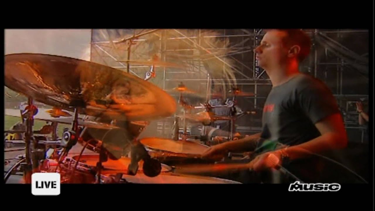 Muse - Showbiz live @ Eurockeennes 2000 [HD]