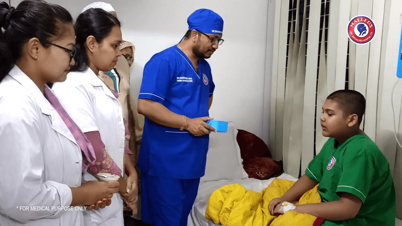 টনসিল অপারেশনের ৪ ঘন্টা পর যেভাবে কোরআন তেলওয়াত করলো বাচ্চাটি | Dr. Bashudeb Kumar Saha