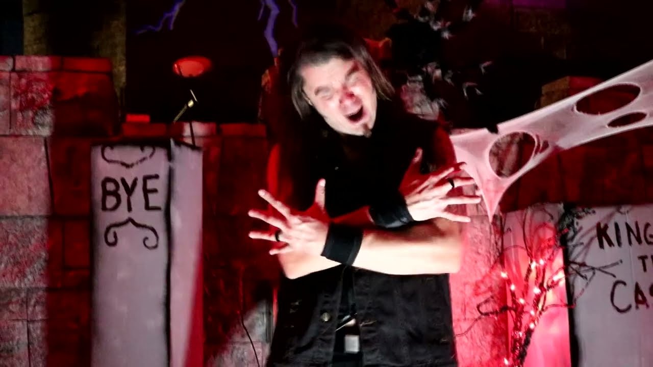 NoppeN - Alone In The Crypt (Official Video)