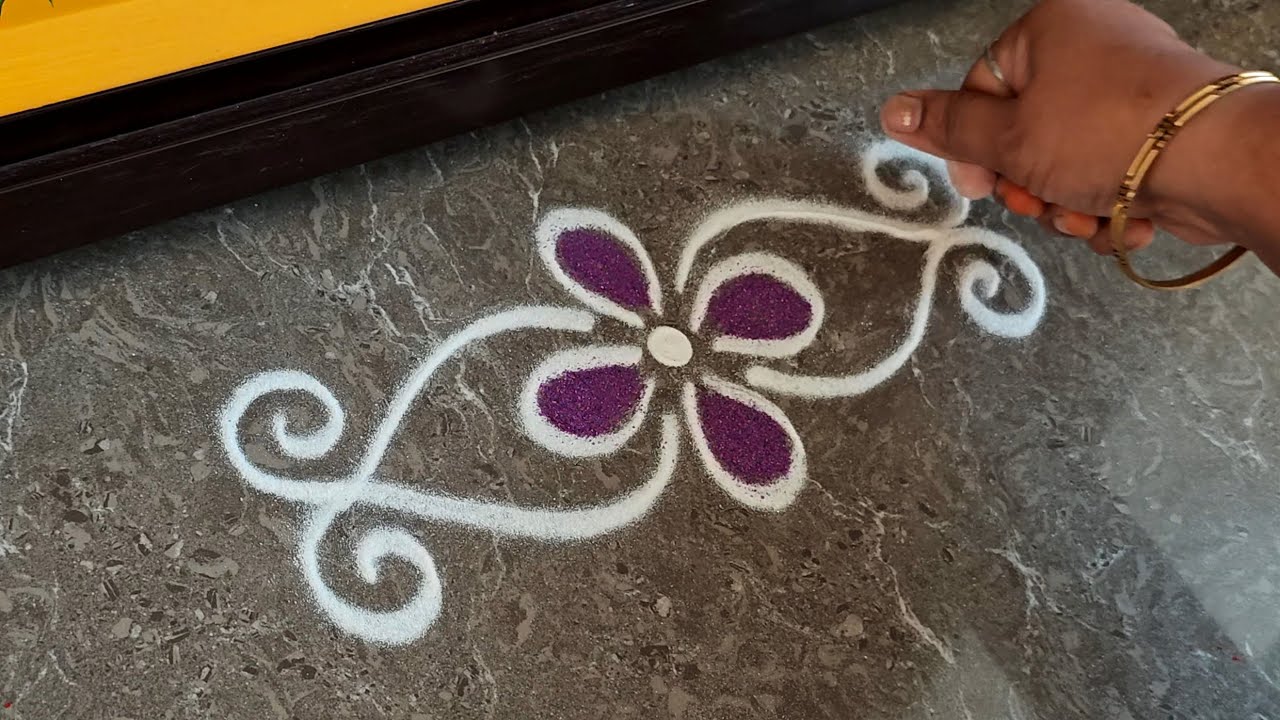Easy border rangoli designs | Simple side designs | Friday rangoli | Border muggulu | Daily rangoli 