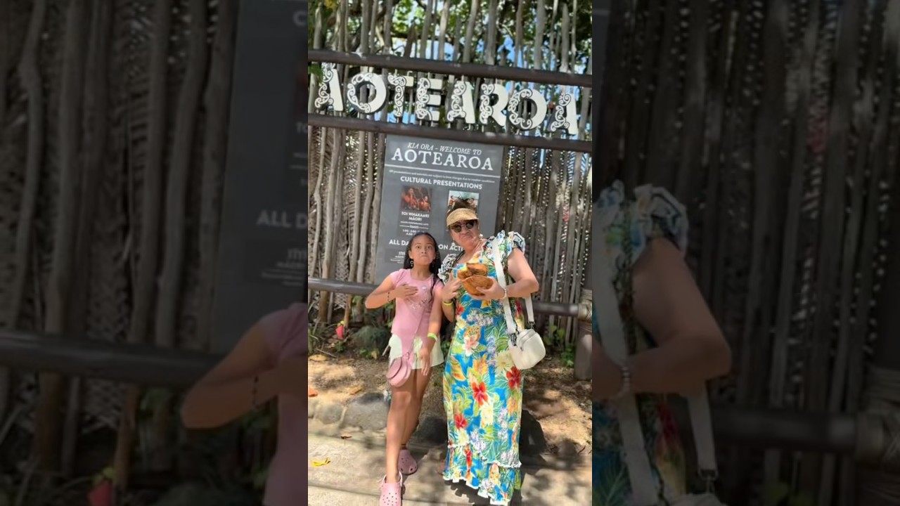 Taking Grandma to @polynesiancultural #polynesian #hawaii#oahu#laie