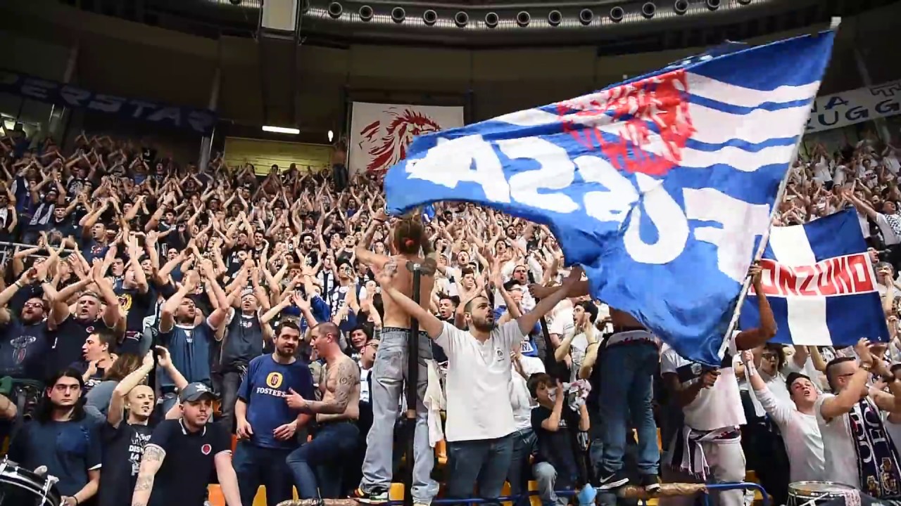 Coro FOSSA DEI LEONI in B2!!! (Fortitudo-Orzinuovi) 21-03-2015