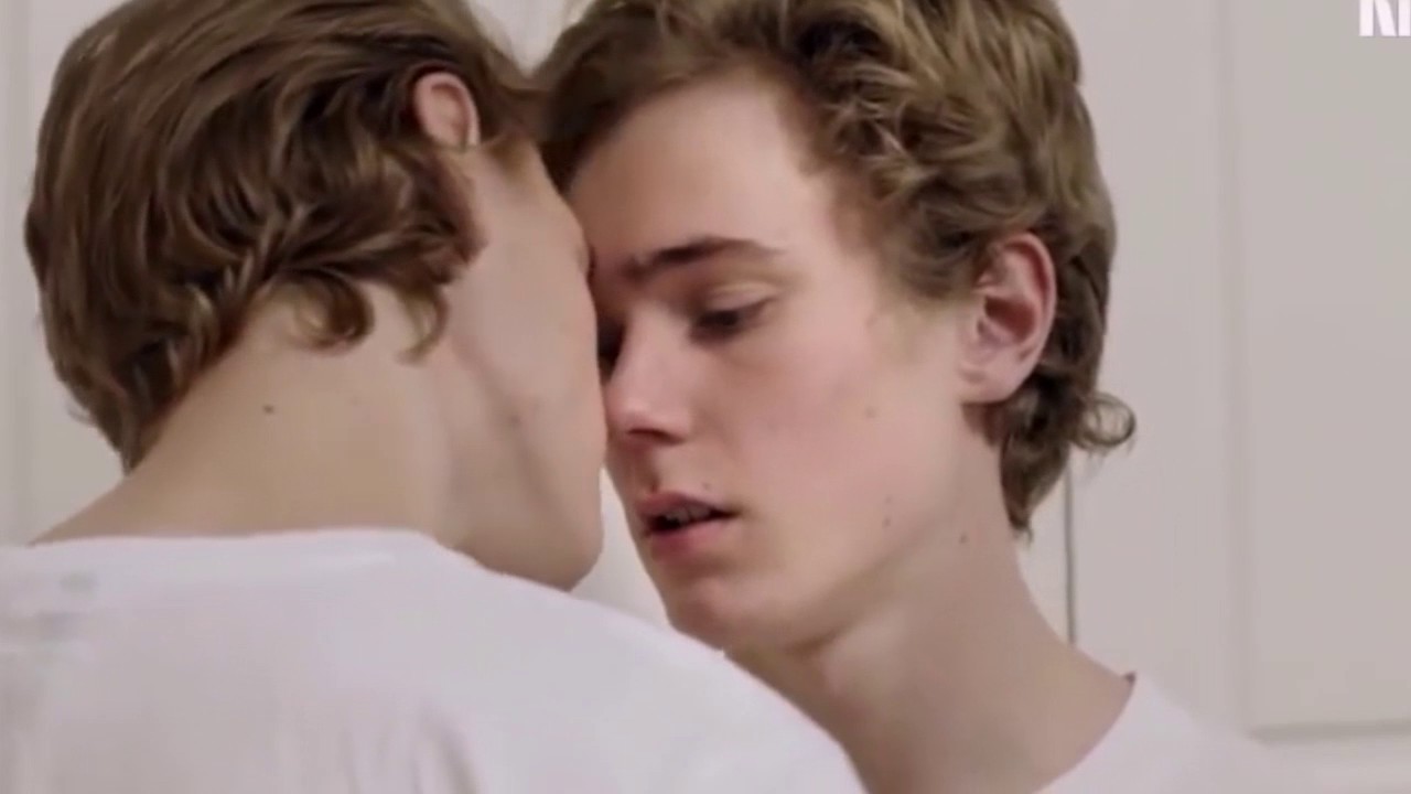 gay couple (wicked game)