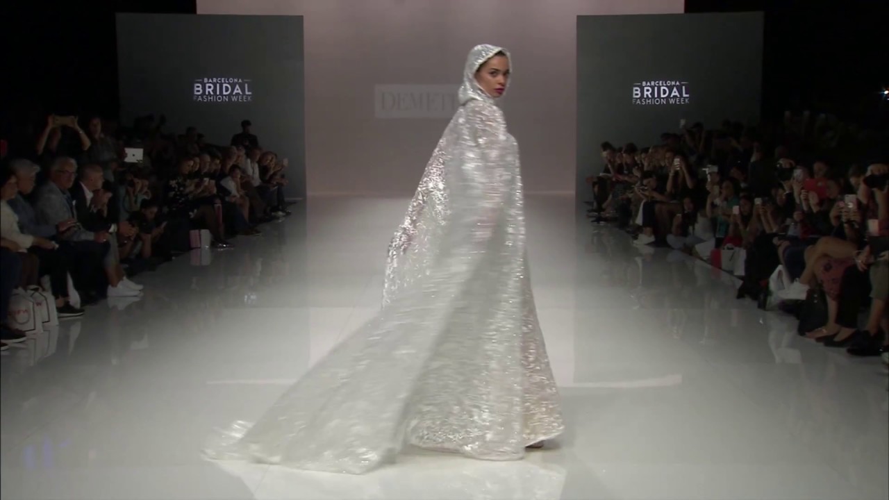 A Statement Trend: Bridal Cape. Demetrios at BBFW