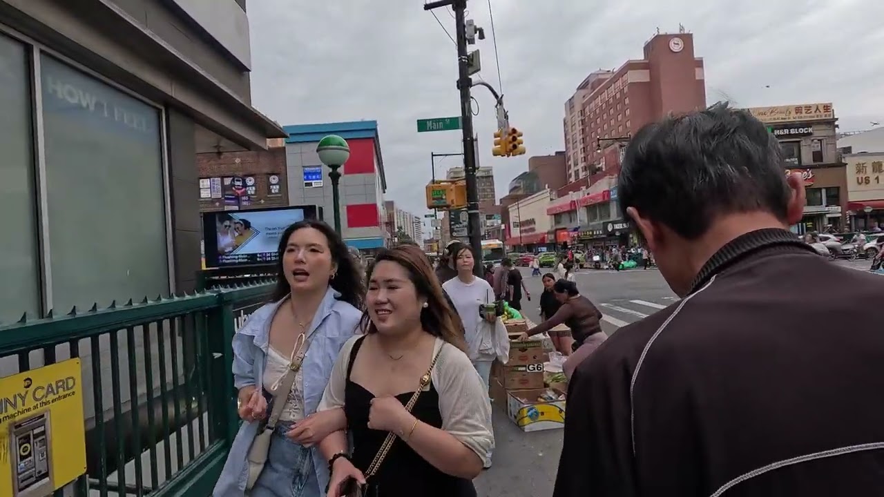 Streets of NYC Metro - Roosevelt Ave walkdown - part 2 of 2 - from Flushing to Sunnyside