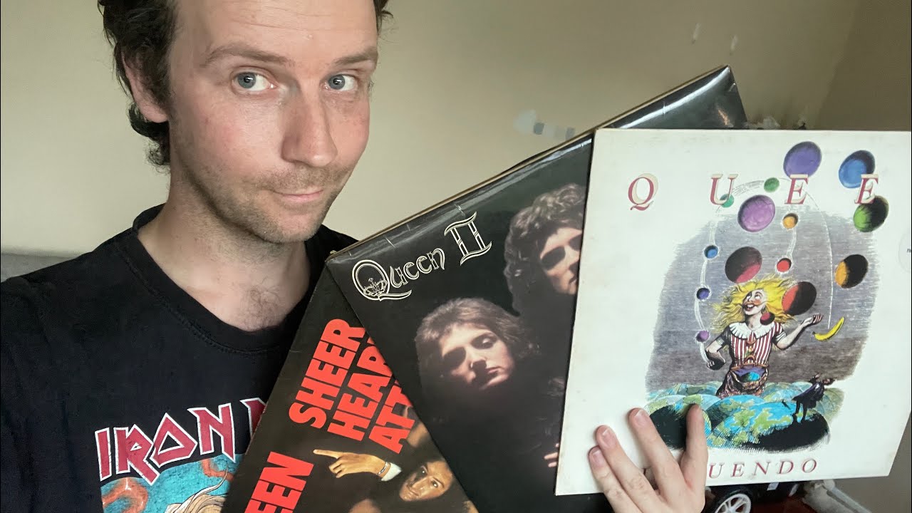Альбомы в рейтинге: QUEEN