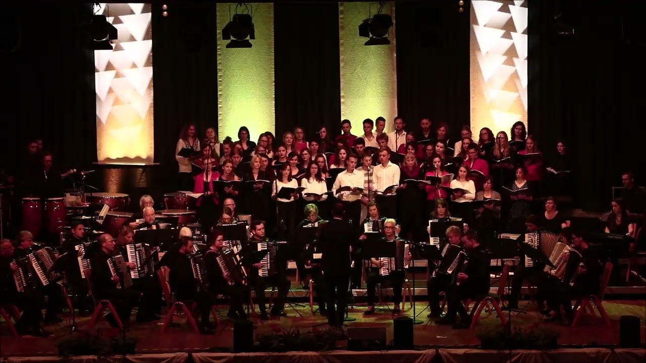 11 Akkordeon Orchester Haslach   Adiemus