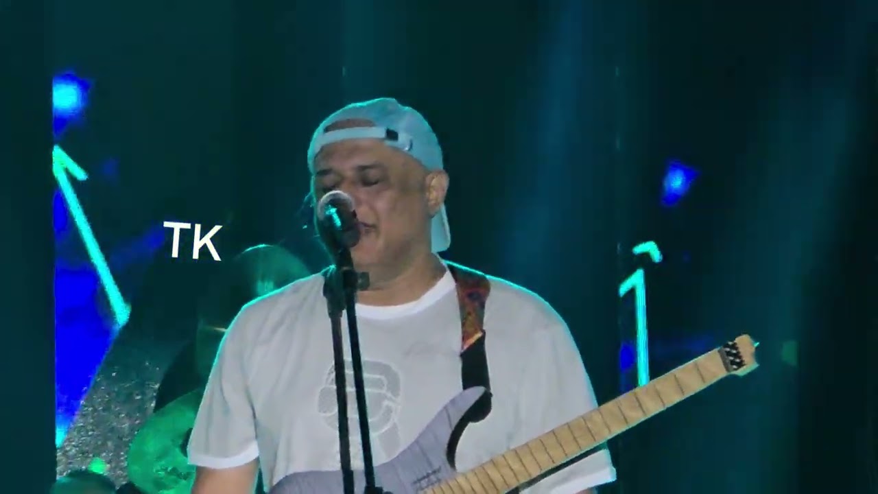 Ali Azmat Live at Dreamworld 2025 (Saeein) 🎤🎸🎶 #Concert #Music #Performance #Artist