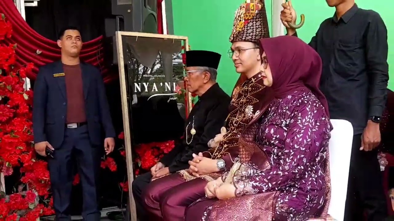 Prosesi terima linto adat aceh