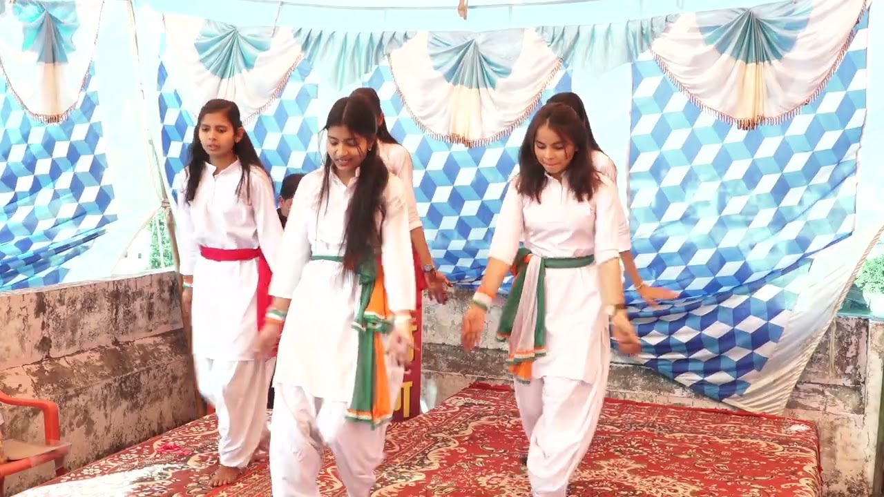 Class 12 group dance Vivekanand School Nadbai 