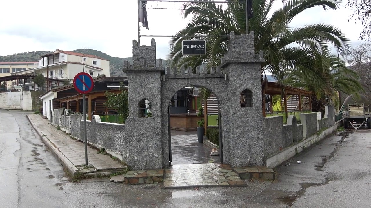 Gonnoi village in Greece (rainy day tour)