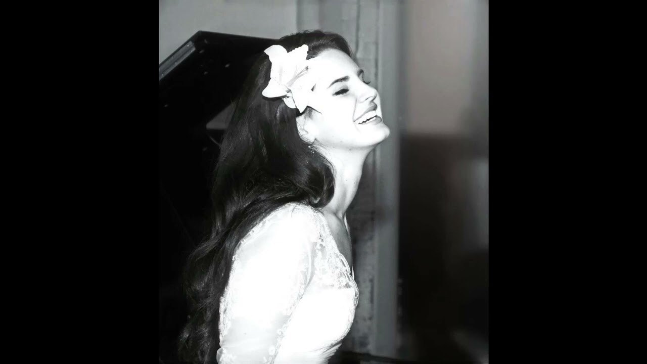[FREE] Lana Del Rey Type Beat - Piano Ballad - 'Radiant'