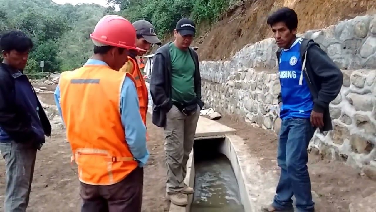 Bocatoma tipo tirolesa Cusco