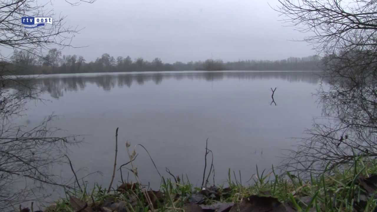 Zendmast etherpiraat in natuurgebied Enter nog niet weg