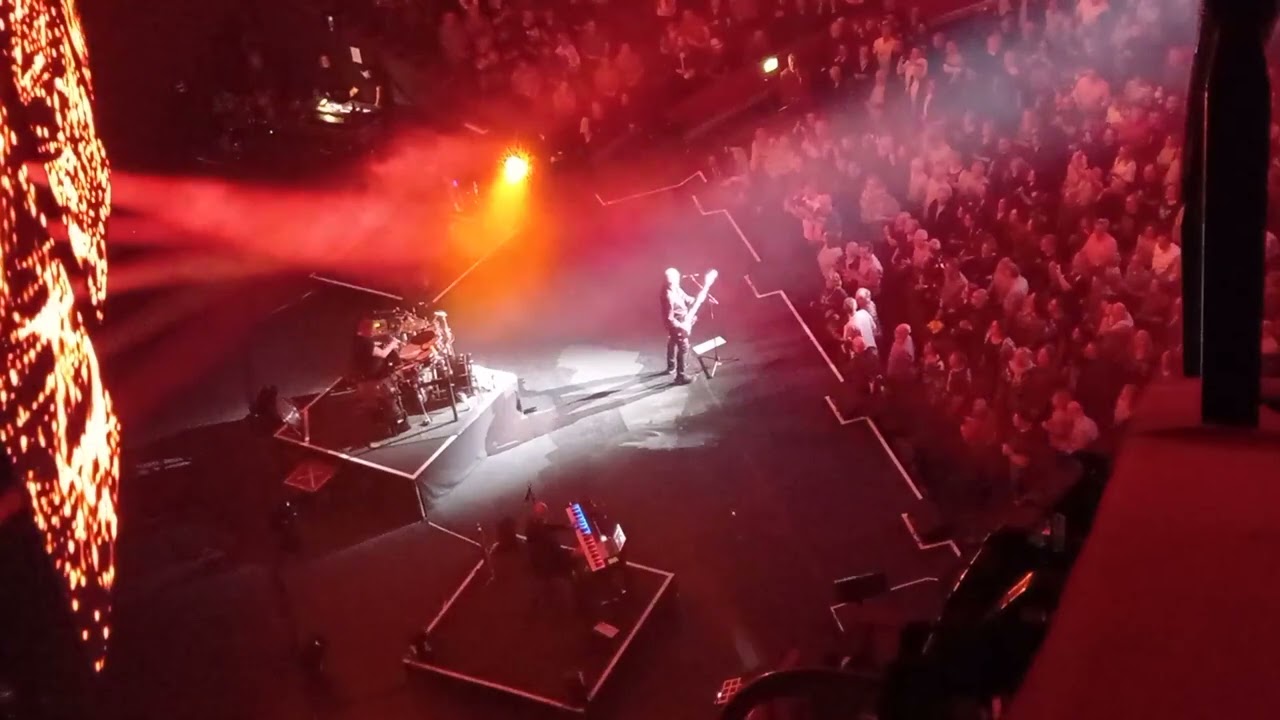 OMD - Royal Albert Hall 14/03/2022 - "Atmospheric" set.
