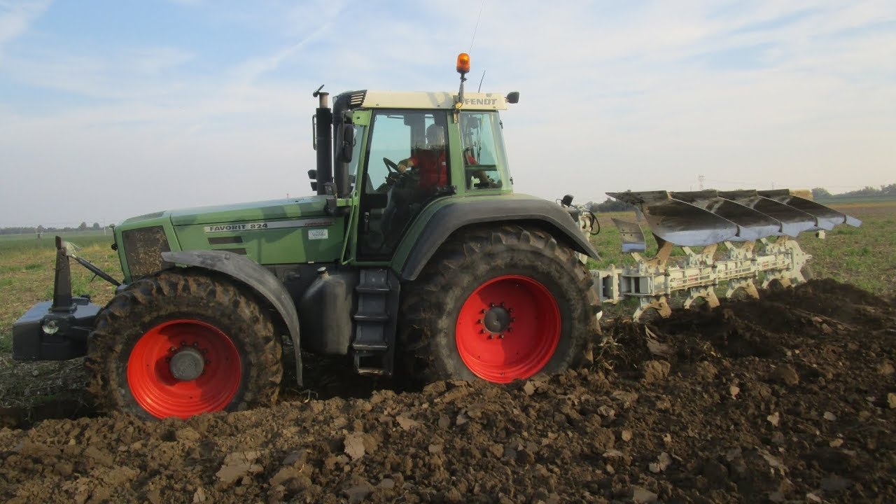 Fendt Favorit 824 Turboshift + Er.mo - Aratura 2017
