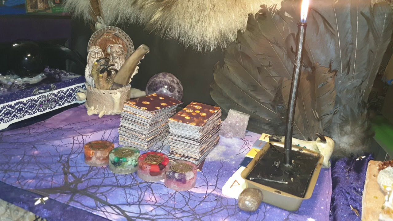 ГАДАНИЕ Ловушки от ваших врагов: чего ждать,как быть?! На моем оракуле животворящее пламя