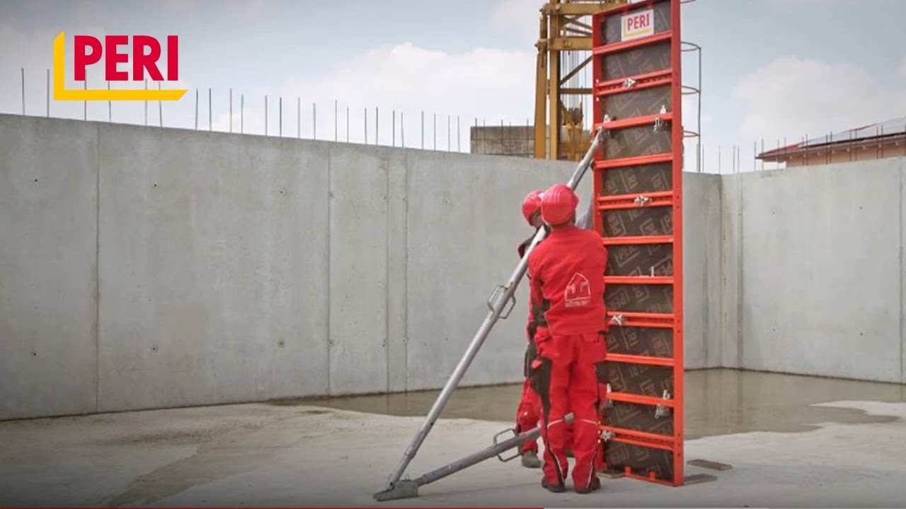 TRAINING | How to install push-pull connectors and props of PERI LICO column formwork (EN)